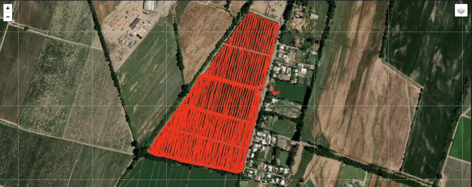Maquinaria: recorrido GPS de una máquina sobre un cuartel en imagen satelital